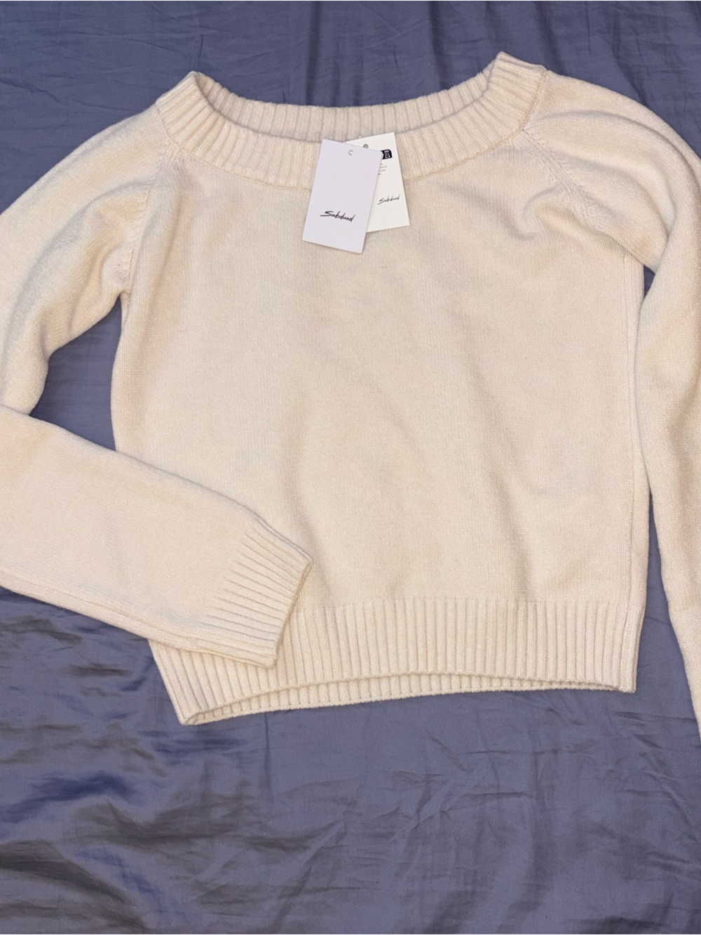 Subdued Off White Cropped Knit Sweater Size 6 NWT Made in Italy